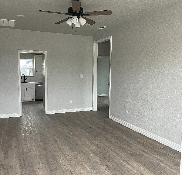 296 Antler Ridge Trl #200 — Photo 3