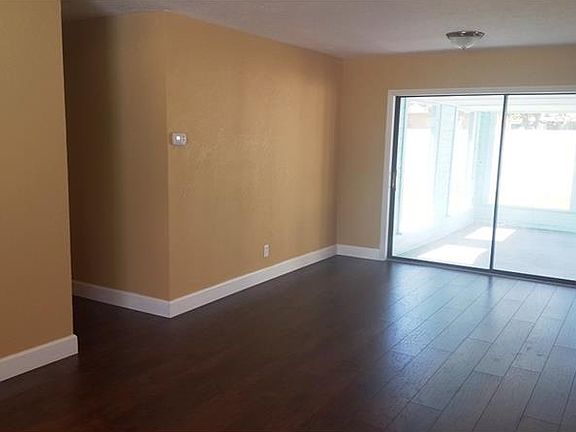 3rd image of 5713 86th Ave