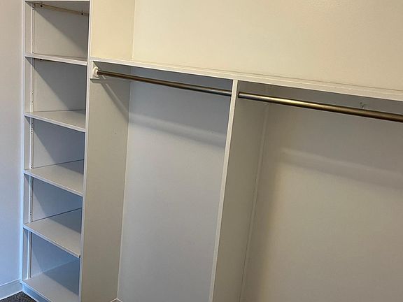 3rd image of 11850 Edgewater Dr APT 817