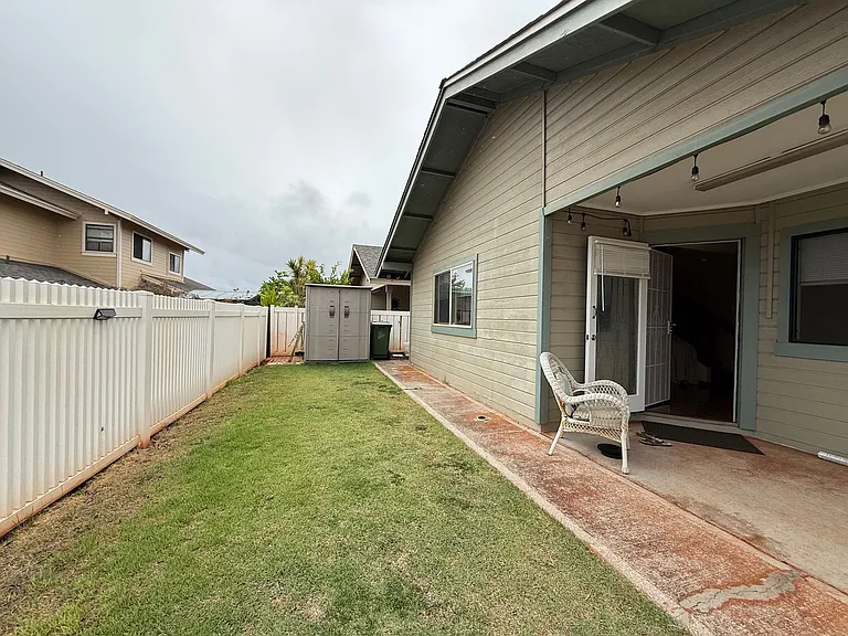 94-1098 Awalua St — Photo 23