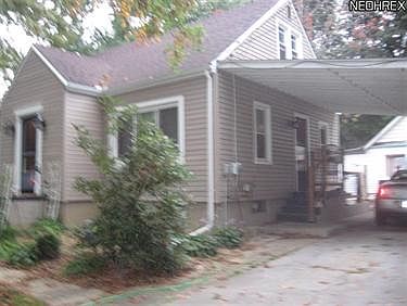 3rd image of 524 W 6th St