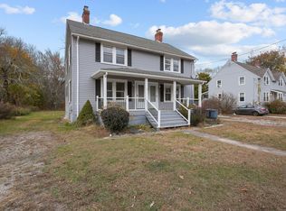 49-51 Bowling Ln, Bradford, RI 02808