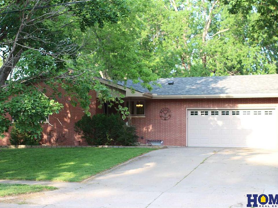 1st image of 700 N 56th St