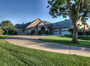 70 Lake Estates Dr, Montgomery, TX 77356