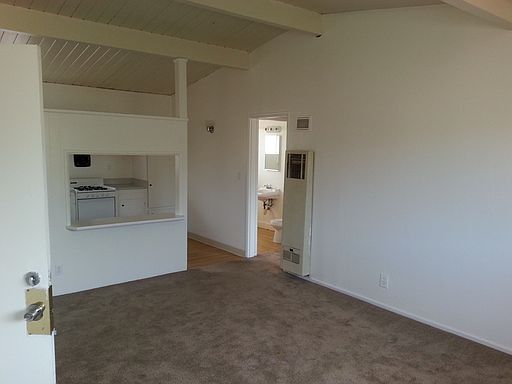 5th image of 605 W Ocean Ave APT F