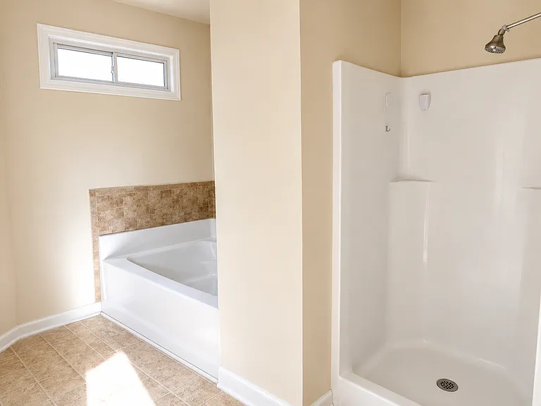 107 Truman Ct — Photo 8