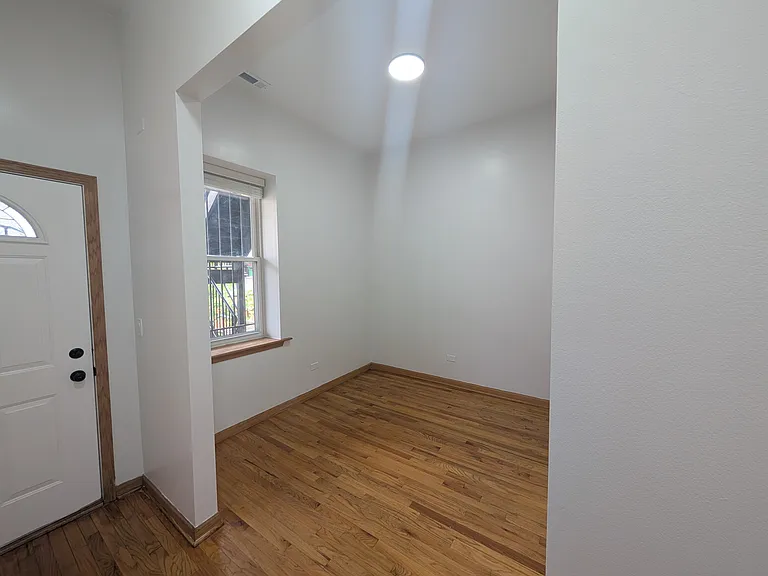 3212 W Warren Blvd #1 — Photo 10