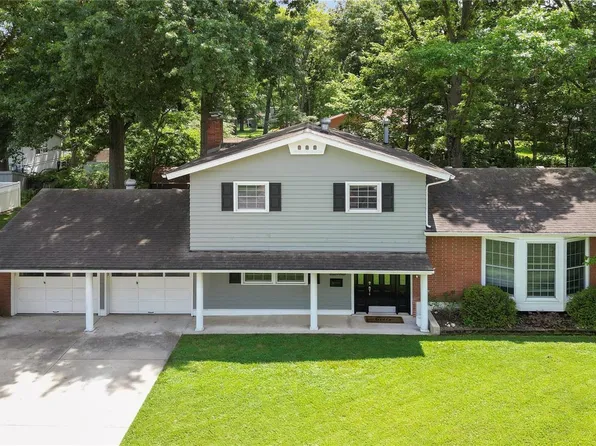 1010 W Harnett St, Mascoutah, IL 62258