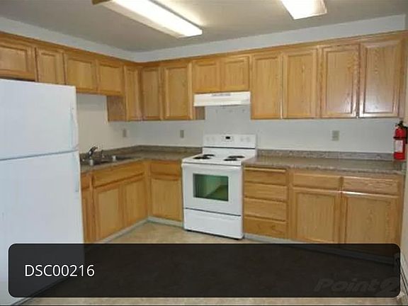 4th image of 38 Farewell Ave APT 1