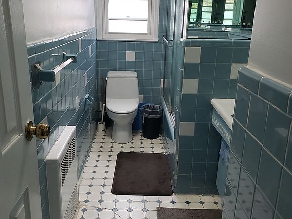 3rd image of 13615 60th Ave Floor 2
