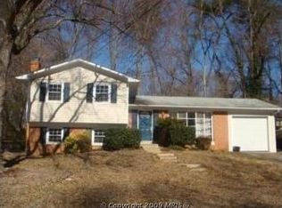 10930 Roma St, Fairfax, VA 22030