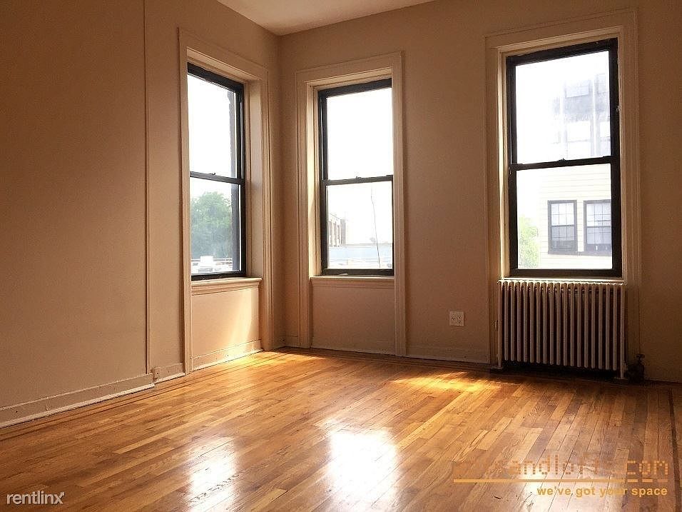 51 Morgan Avenue #2R(3)