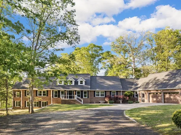 6406 Carter Ln, Mineral, VA 23117
