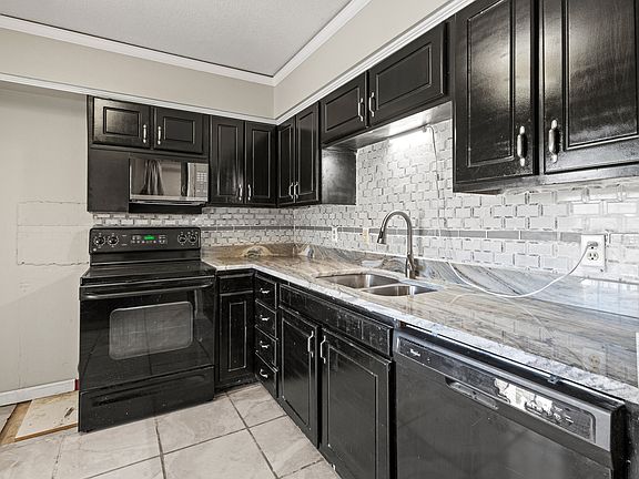 3rd image of 5634 Boca Raton Blvd APT 209