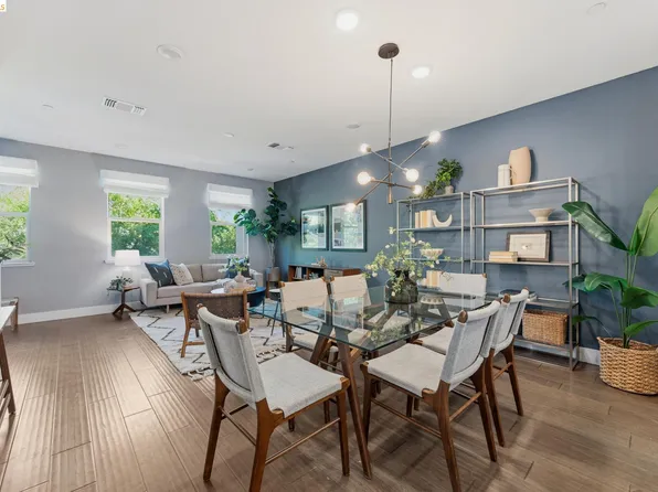 489 Diller St, Alameda, CA 94501