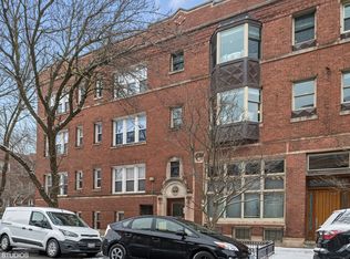 743 W Buckingham Pl #2, Chicago, IL 60657
