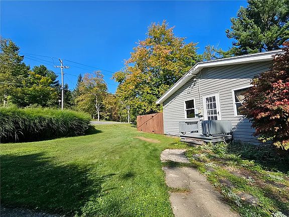 3rd image of 10849 New Oregon Rd