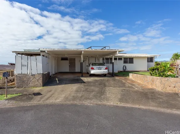 2230 Apoepoe St, Pearl City, HI 96782