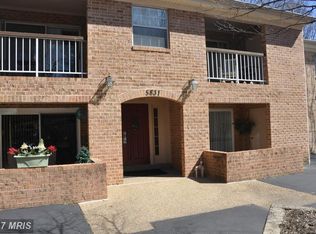 5831 Cove Landing Rd APT 204, Burke, VA 22015