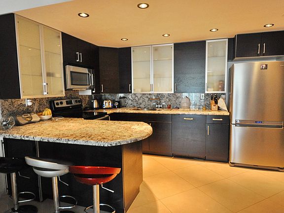 5th image of 19380 Collins Ave APT 1114