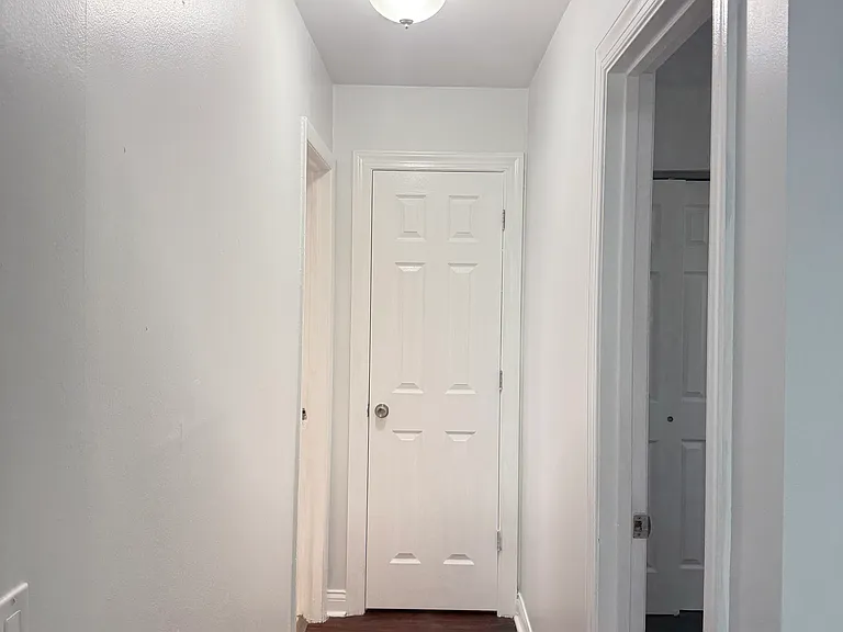 1080 N Wheeling Rd #301 — Photo 5
