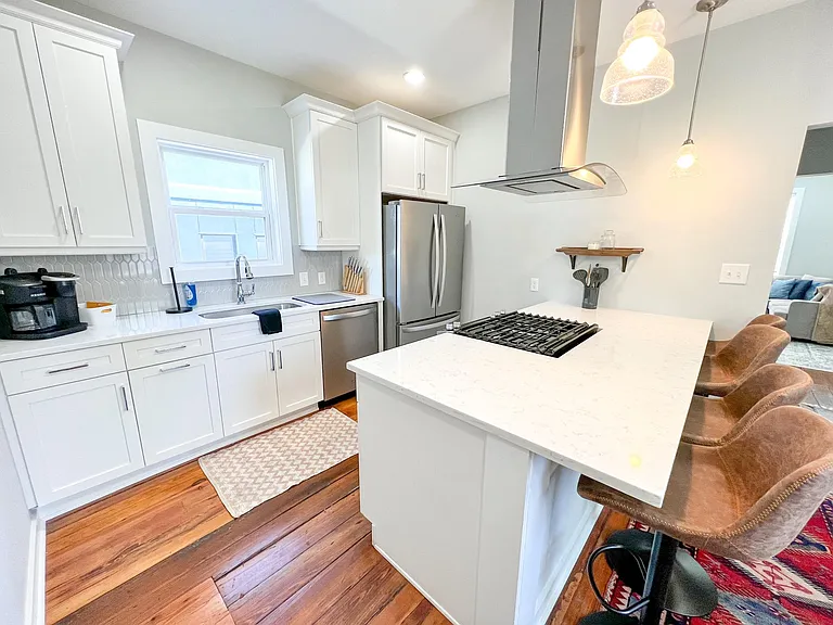34 Cooper St — Photo 2