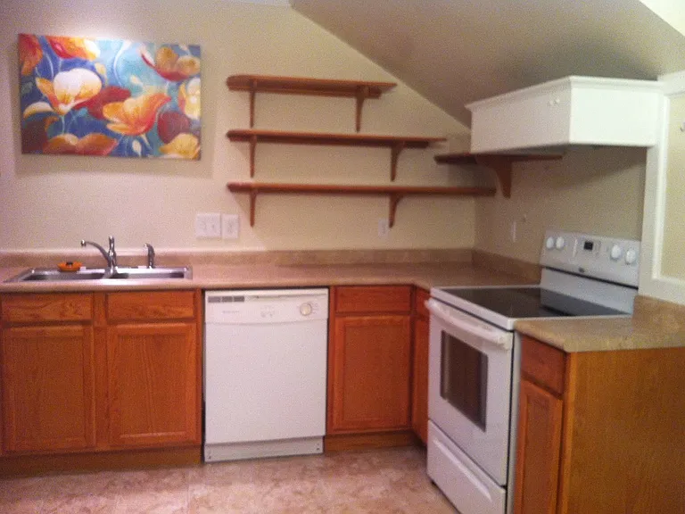 2221 N Florida Ave #B — Photo 5