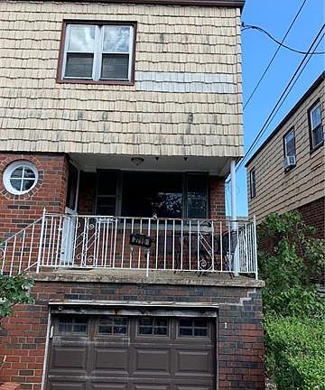 2nd image of 2710 Pearsall Ave