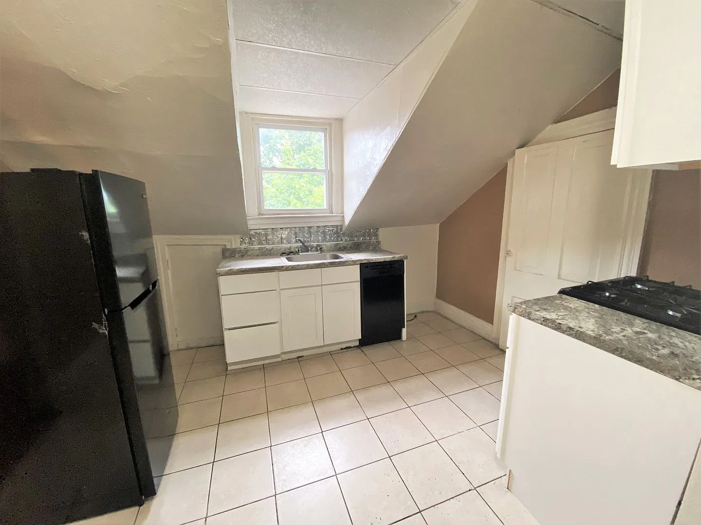 East Liberty - Apartments For Rent In Pittsburgh — Photo 4