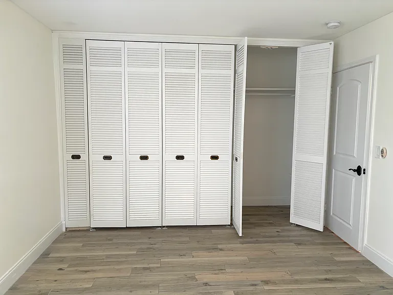 310 Orange Way — Photo 34