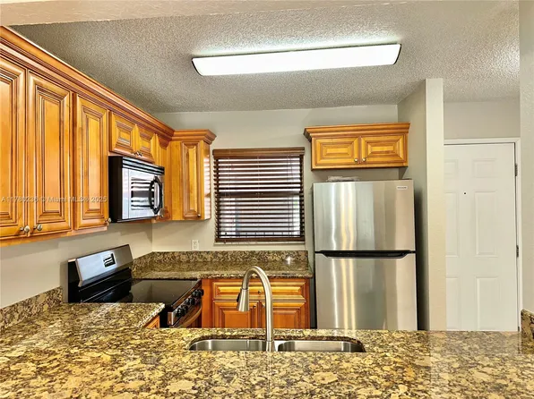 1620 Balfour Point Dr APT G, West Palm Beach, FL 33411