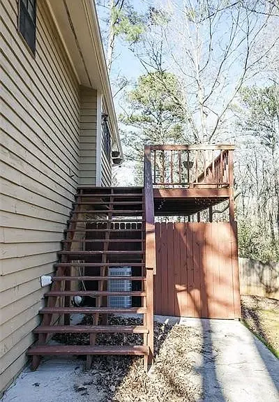 Ember Cir — Photo 15