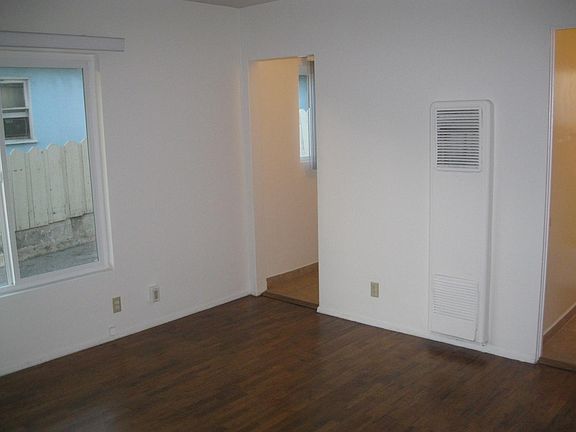 2nd image of 2915 2nd St #1