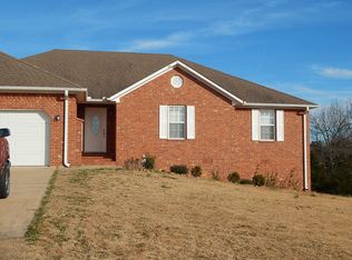 141 Mountain Pointe Rd S, Russellville, AR 72802