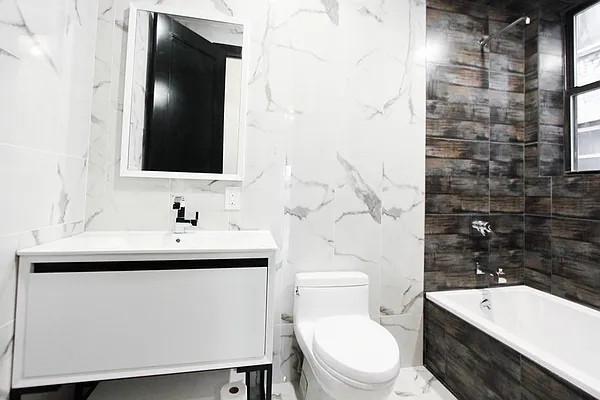 Rented by TheRealEstateCompany.com LLC | media 22
