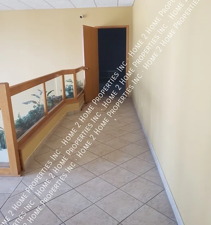 1153 Tecumseh Rd W