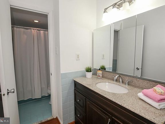 5th image of 1420 N St NW #710