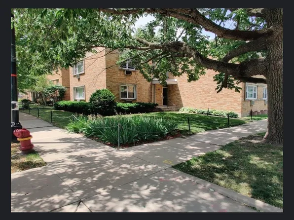 2801 W Waveland Ave APT 1B, Chicago, IL 60618