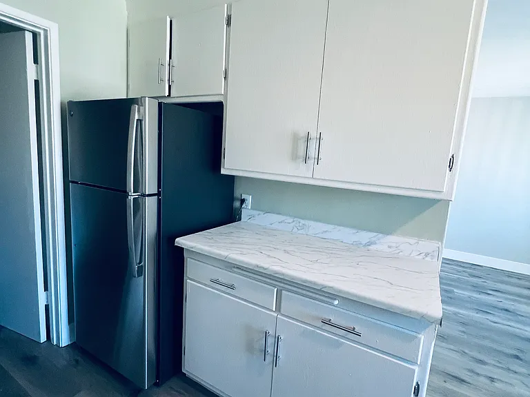 3130 14th Ave #6 — Photo 3