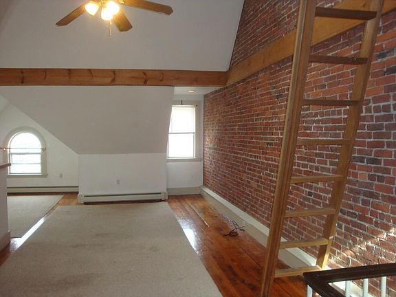 3rd image of 85 Essex St #3