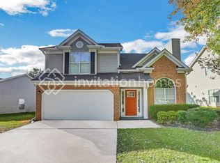 2439 Miller Oaks Cir, Decatur, GA 30035