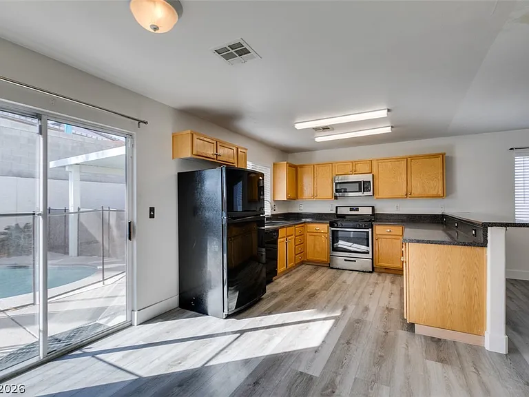 9321 Copper Bay Ave — Photo 26