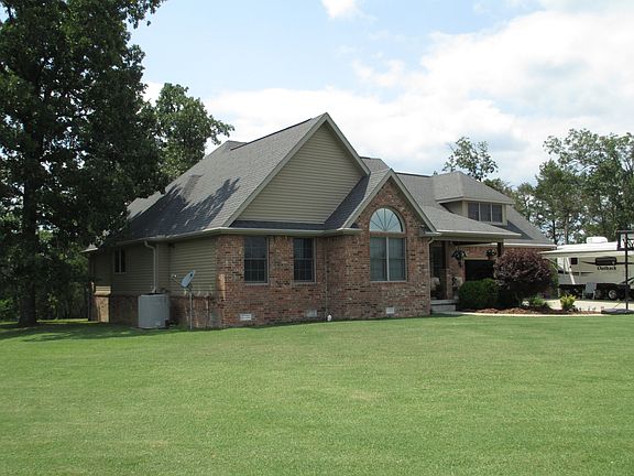 Beautiful w/large trees