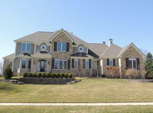 11504 Willow Ridge Dr, Zionsville, IN 46077
