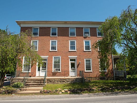 2nd image of 487 W Street Rd #3W