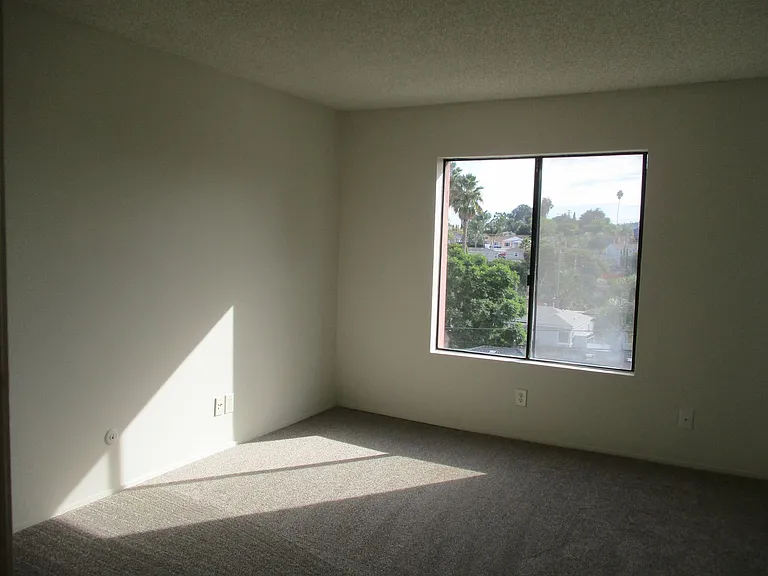 5885 El Cajon Blvd #316 — Photo 11