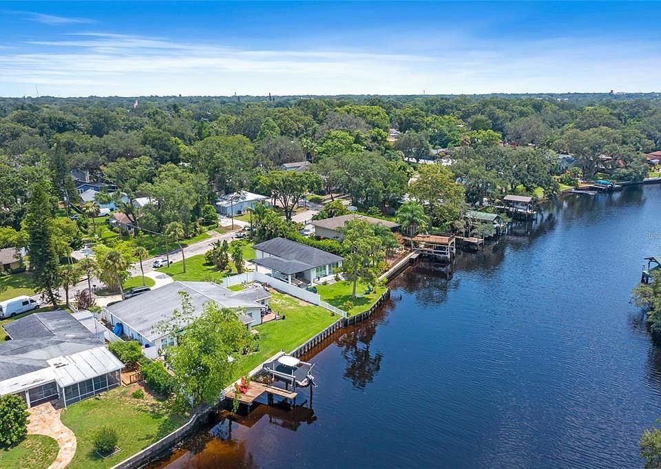 1st image of 6808 N RIVER BOULEVARD
