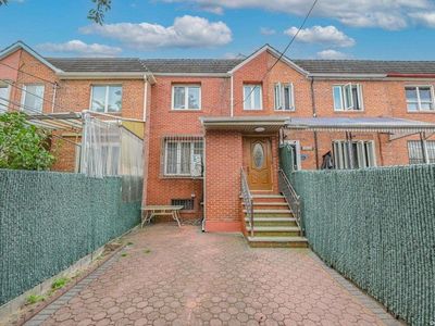105-36 62nd Drive, Flushing, NY, 11375