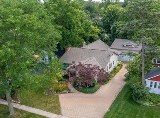 502 E Indiana St, Wheaton, IL 60187