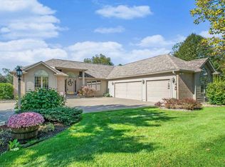 53857 Pheasant Ridge Dr, Bristol, IN 46507